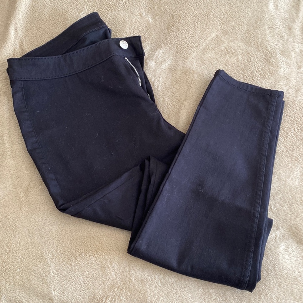 H&M Divided Black Skinny Pants sz 14.  NWT